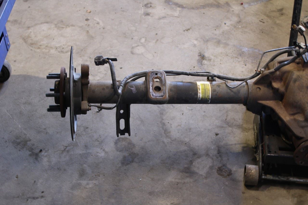 21-26 Ford F150 XLT Supercrew RWD Rear Differential Carrier 8.8 ring 3.15 ratio2