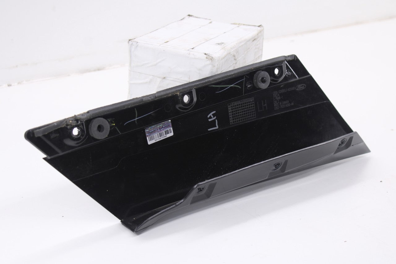 20-26 Ford Explorer Interceptor Rear Left D-Pillar Exterior Trim LB5Z78291A09AA6