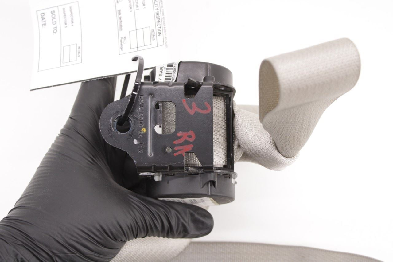 17-20 Chrysler Pacifica Limited 3.6L Rear Right Side 3rd Row Seat Belt Retractor - Alshned Auto Parts