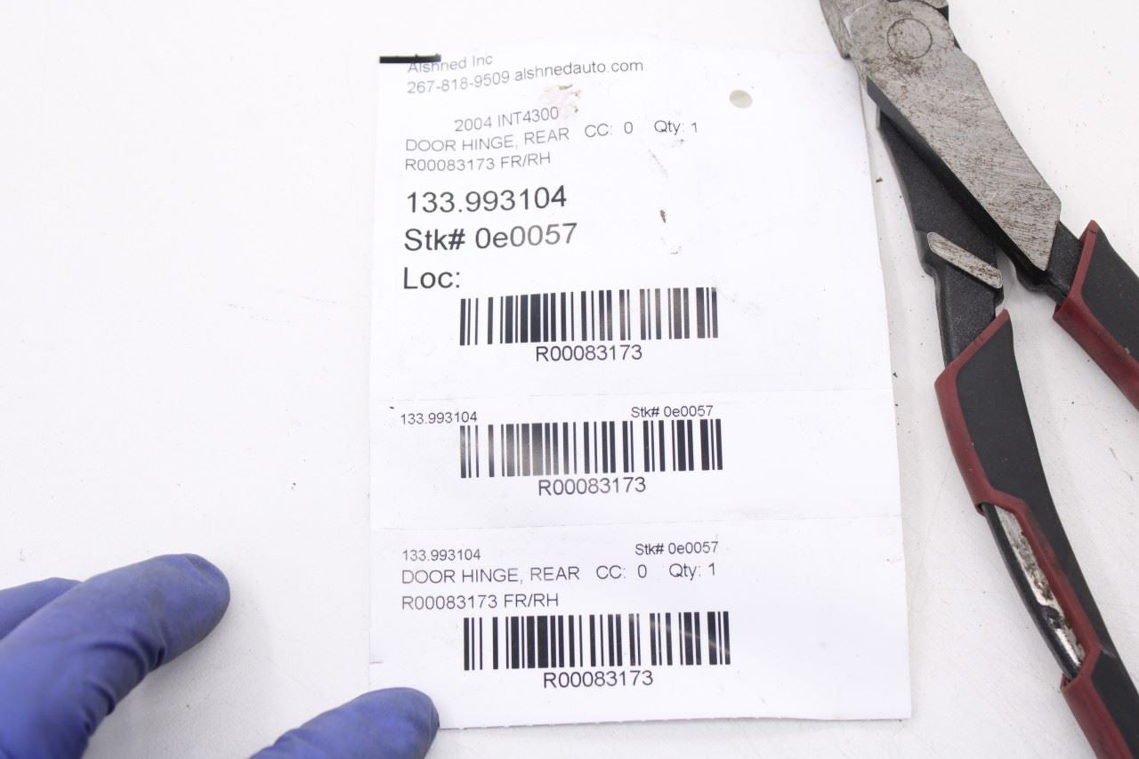 2002-19 International 4300 Front Right Lower and Upper Door Hinge Set 3549259C217