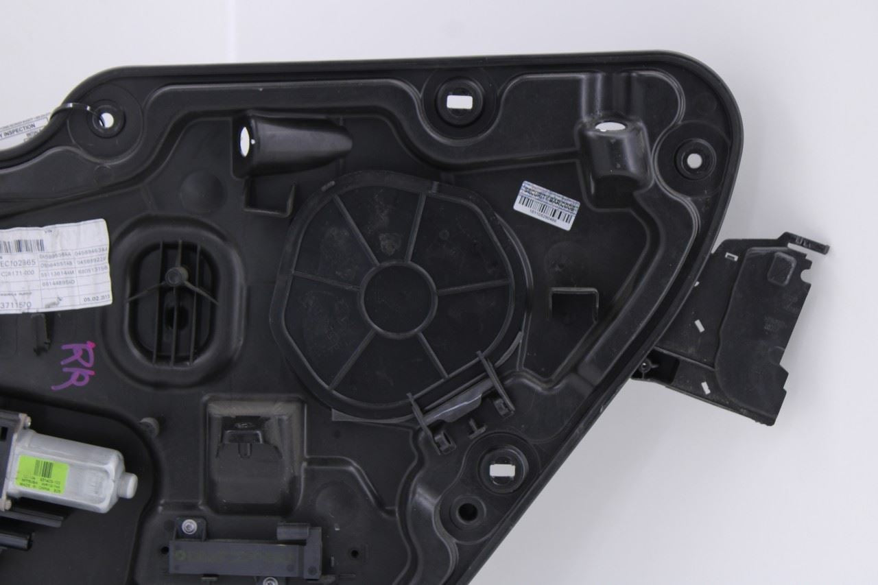 2011-22 Jeep Grand Cherokee Limited Rear Right Door Window Regulator w/ Carrier3