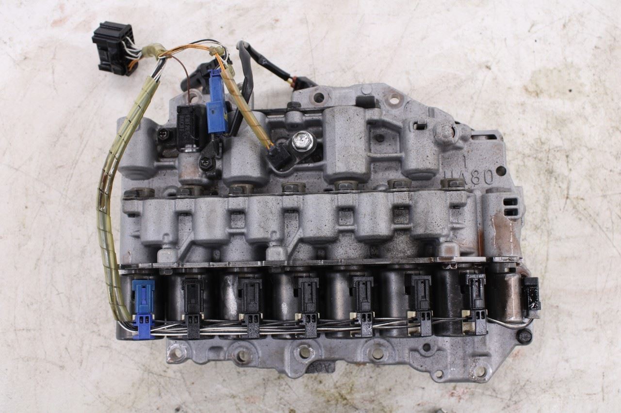2016-2020 Toyota Sienna LE 3.5L 8-Speed Auto Transmission Valve Body w/ Oil Pan9