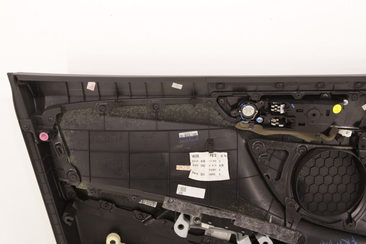 2015-2017 Hyundai Veloster Turbo Front Right Door Trim Panel 83302-2VAH0-YNG OEM - Alshned Auto Parts