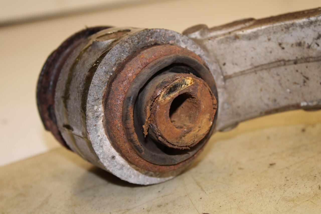 11-20 Ram 1500 Big Horn 4WD Front Suspension Right Side Lower Control Arm *ReaD* - Alshned Auto Parts