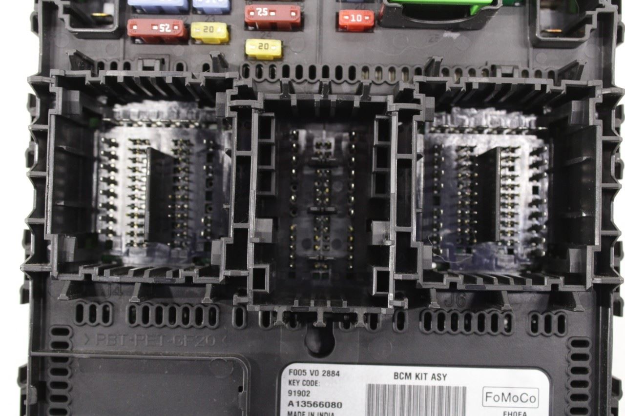 18-21 Ford EcoSport SE 1.0L FWD BCM Body Control Module Fuse Box HU5T-15604-HCS - Alshned Auto Parts