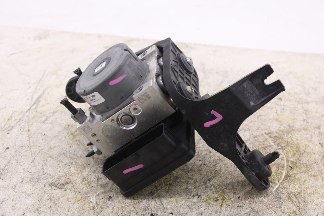 2018-2019 Chevrolet Equinox LT 1.5L ABS Anti Lock Brake Pump Control Module OEM0