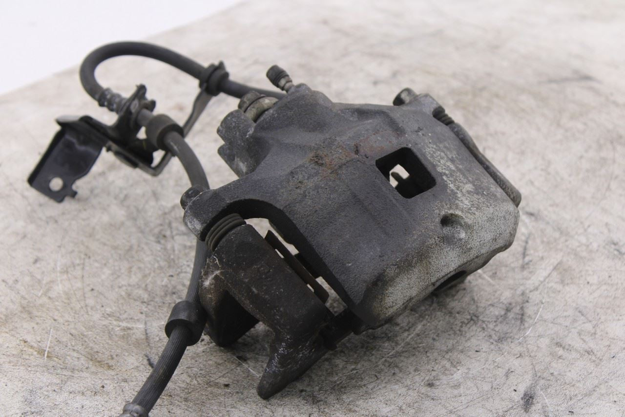 11-25 Mitsubishi Outlander Sport SE 2.0L 4WD Front Left Side Brake Disc Caliper2