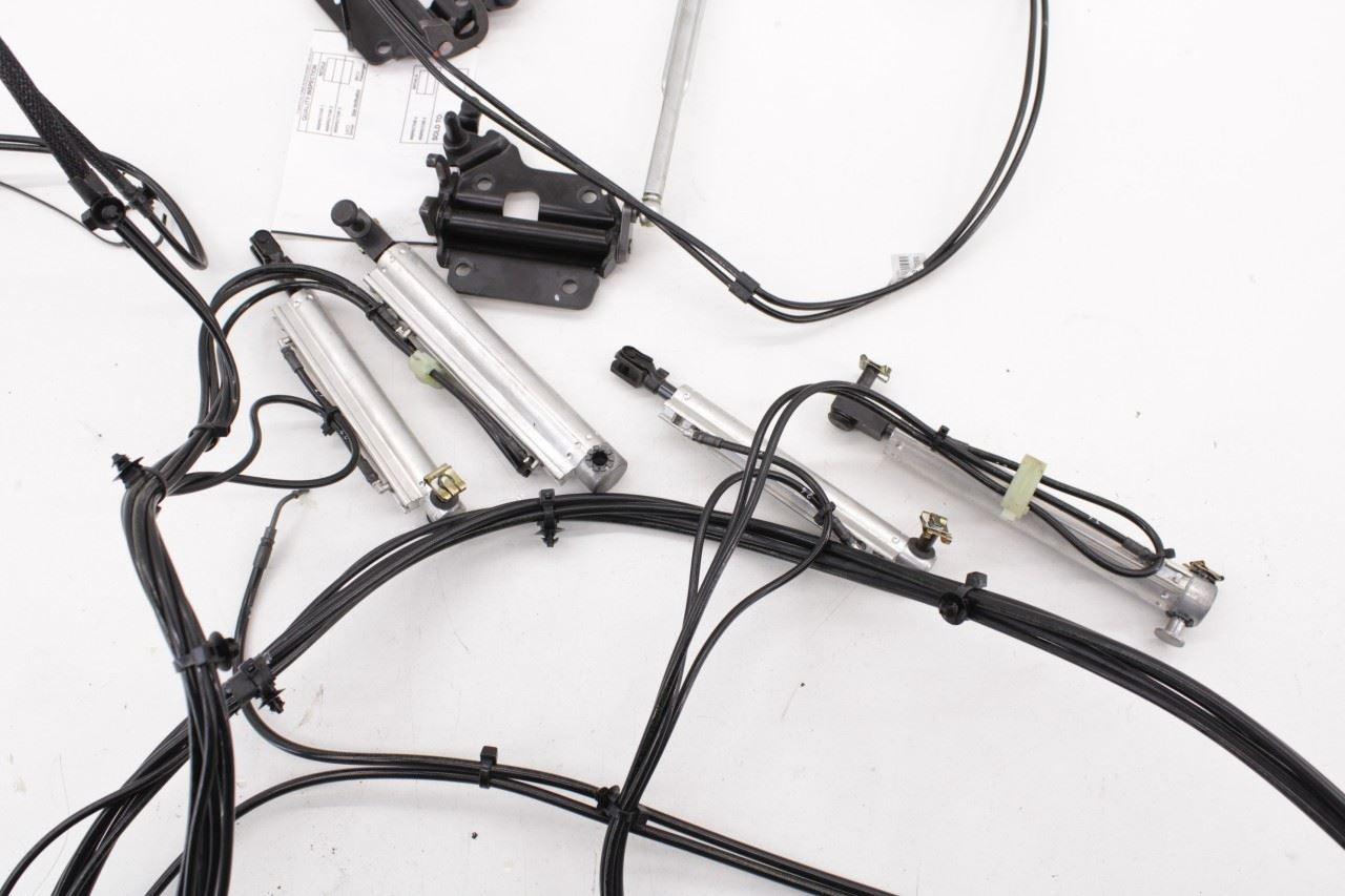 2006-2009 Mercedes-Benz CLK 350 Convertible Soft Top Hydraulic Lift Cylinder Set - Alshned Auto Parts