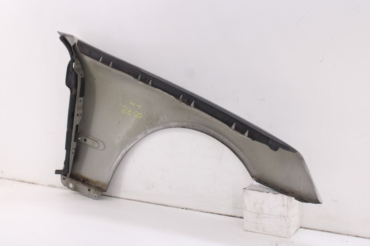 2003-05 Mercedes-Benz CLK 320 Front Left Driver Side Fender Panel 2098800318 OEM17