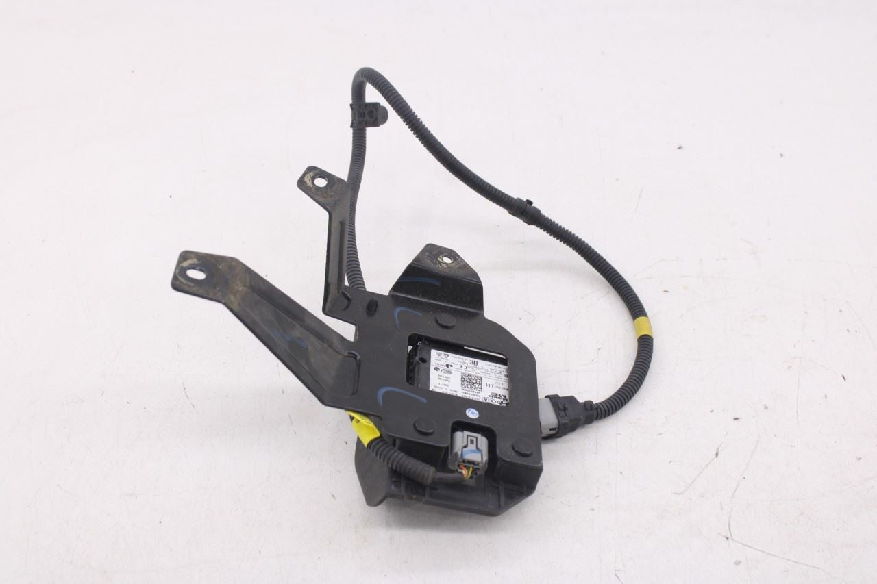 2020-2022 Hyundai Palisade Limited AWD Rear Left Blind Spot Sensor 99140-S8030 - Alshned Auto Parts