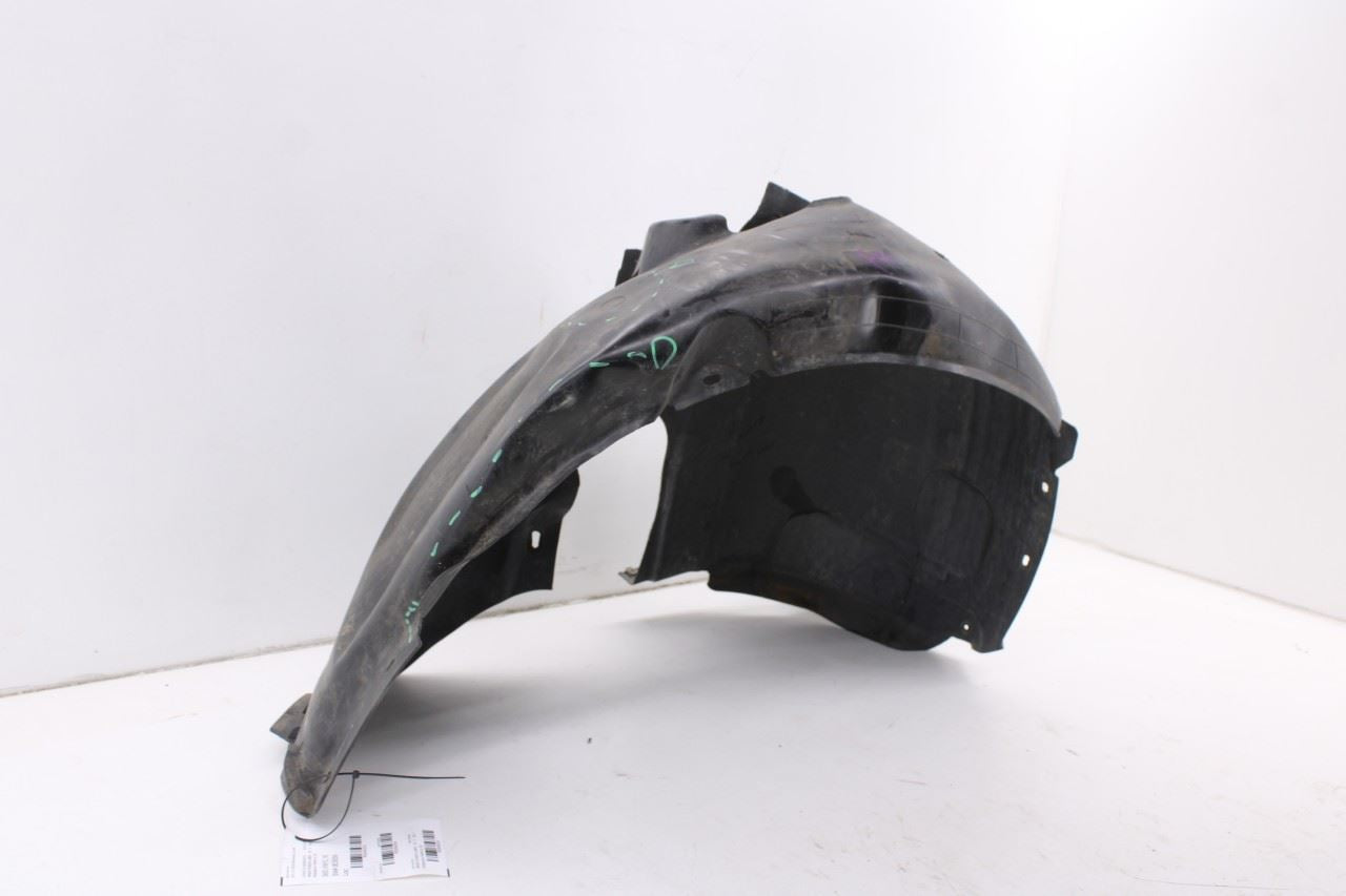 2015-18 Volkswagen Jetta Sport Front Right Wheelhouse Liner Splash Shield *ReaD*8
