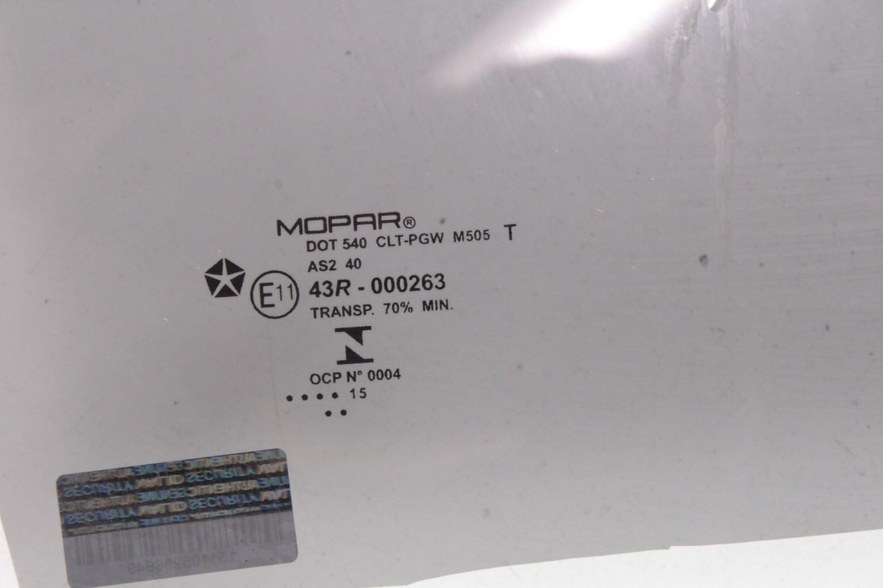 2011-18 RAM 1500 Laramie Front Right Passenger Side Door Window Glass 55112390AB - Alshned Auto Parts