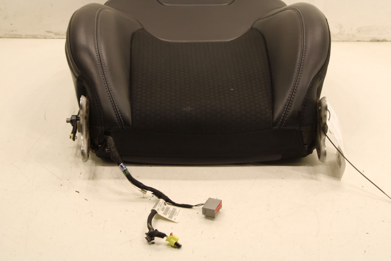 2019-21 Jeep Cherokee Latitude 3.2L Front Right Side Seat Backrest Upper Cushion - Alshned Auto Parts