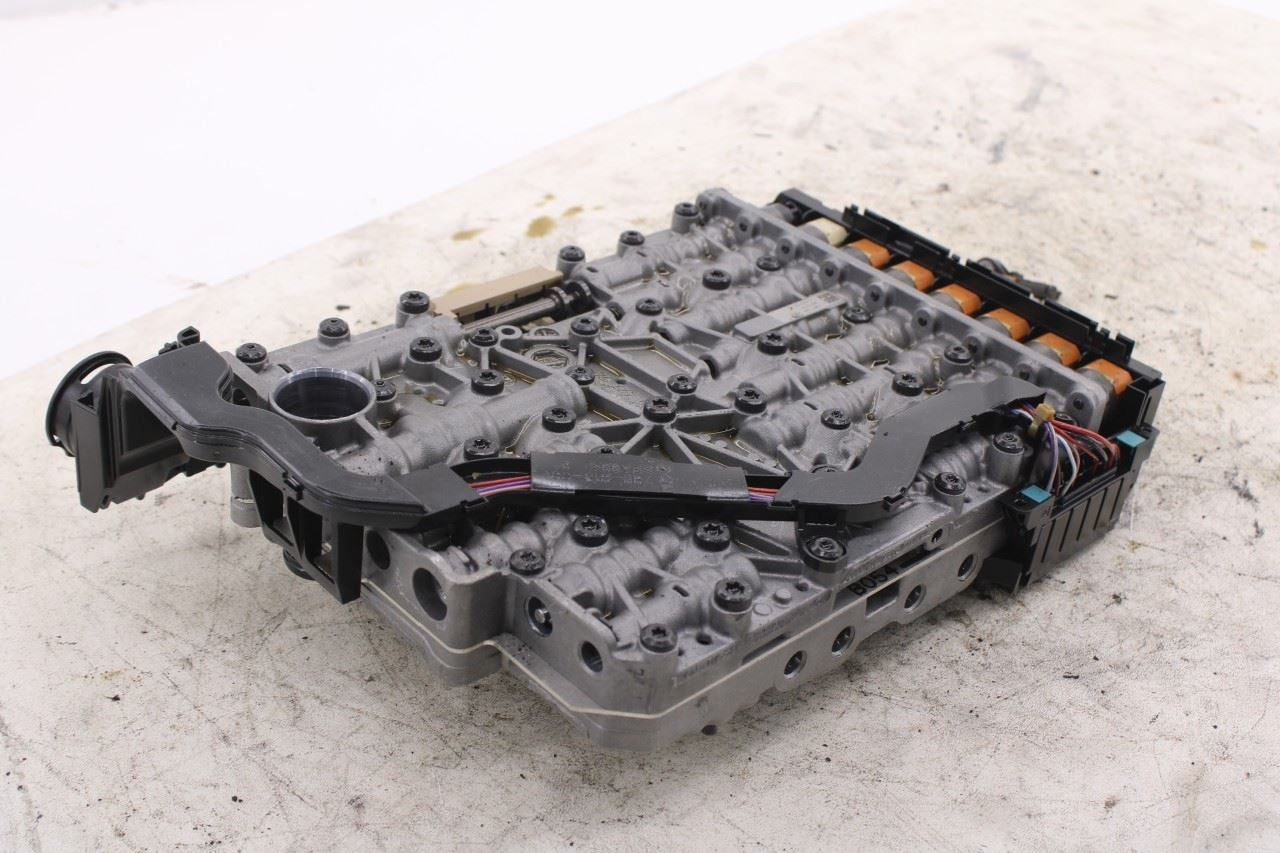 2012-2017 Audi A7 Premium 3.0L AWD 8-Spd Auto Transmission Valve Body w/ Oil Pan3