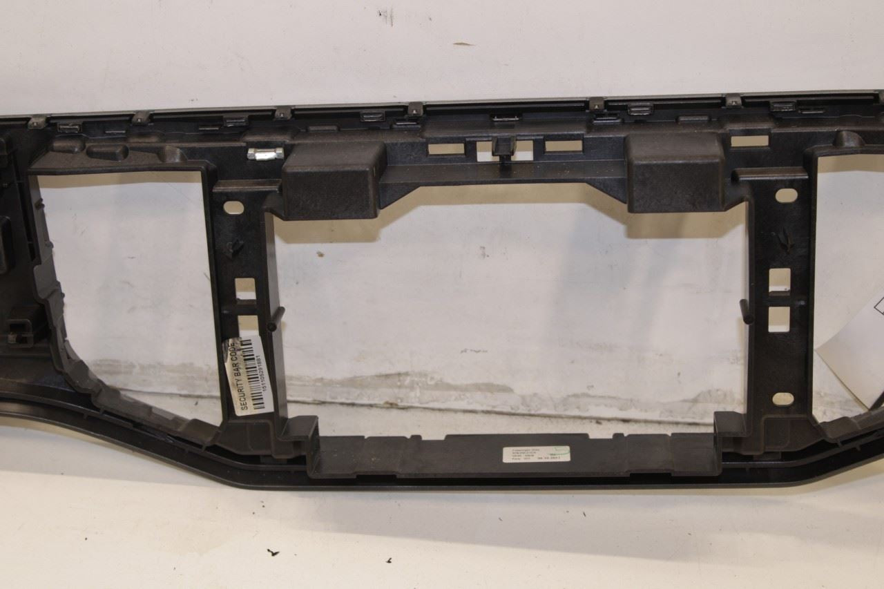 18-19 Volkswagen Atlas S Front Right Passenger Side Dash Trim Bezel w/ Air Vent - Alshned Auto Parts