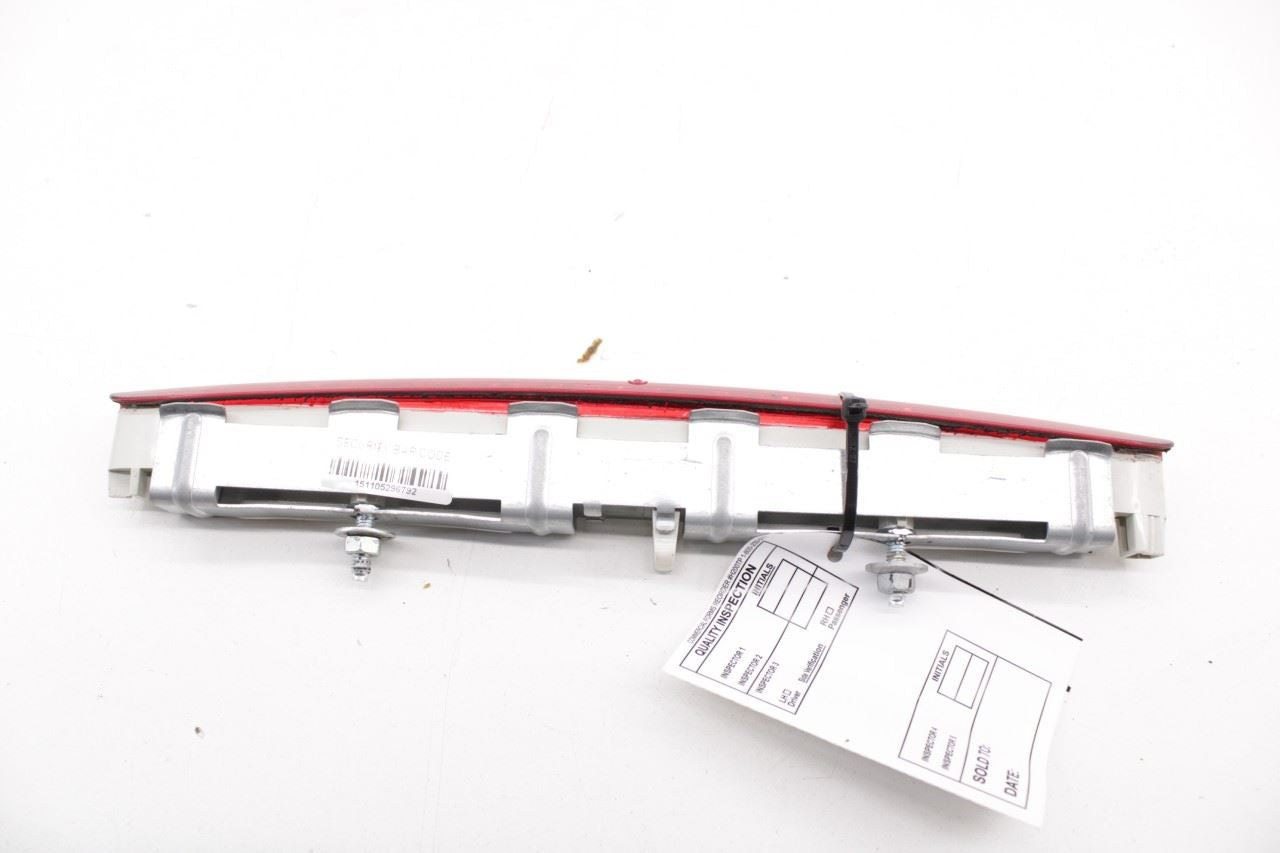 06-2009 Mercedes-Benz CLK 350 High Mounted Stop Light Lamp 209-820-10-56-64 OEM - Alshned Auto Parts