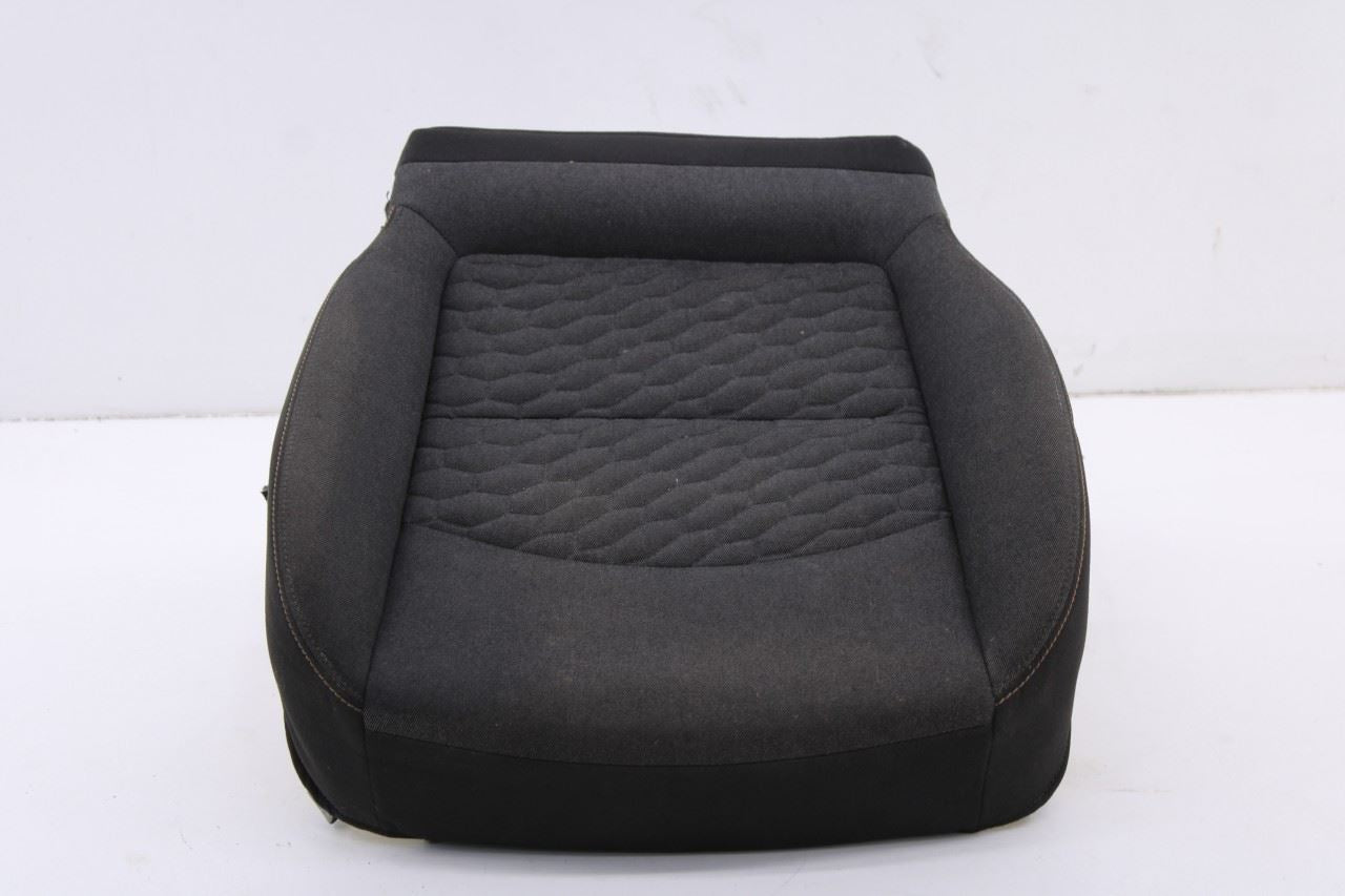 18-21 Chevrolet Equinox LT 1.5L Front Right Side Seat Lower Cushion 84615886 OEM0