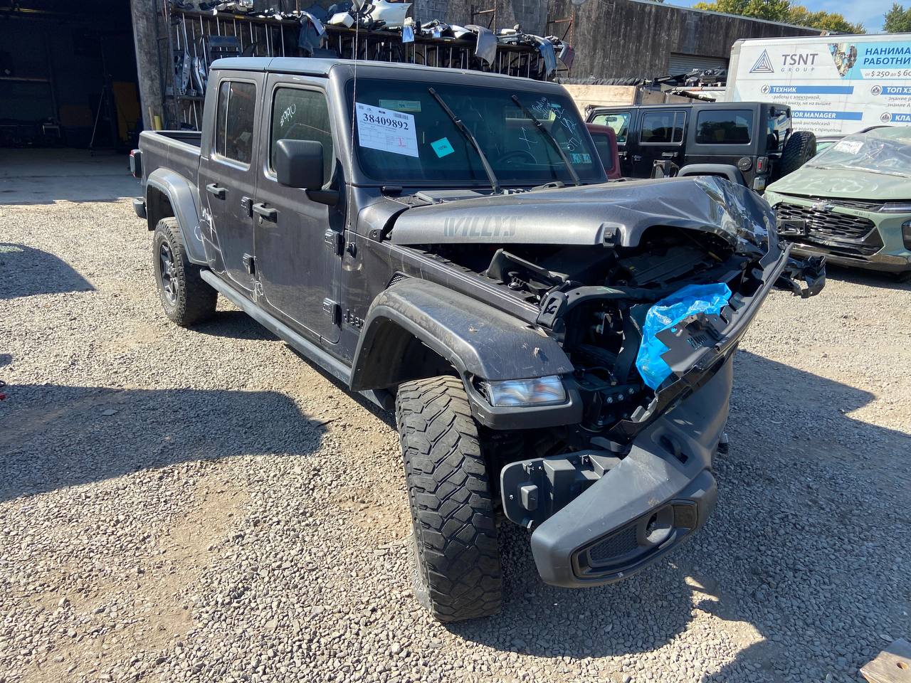 2021 Jeep Gladiator Gray - Alshned Auto Parts