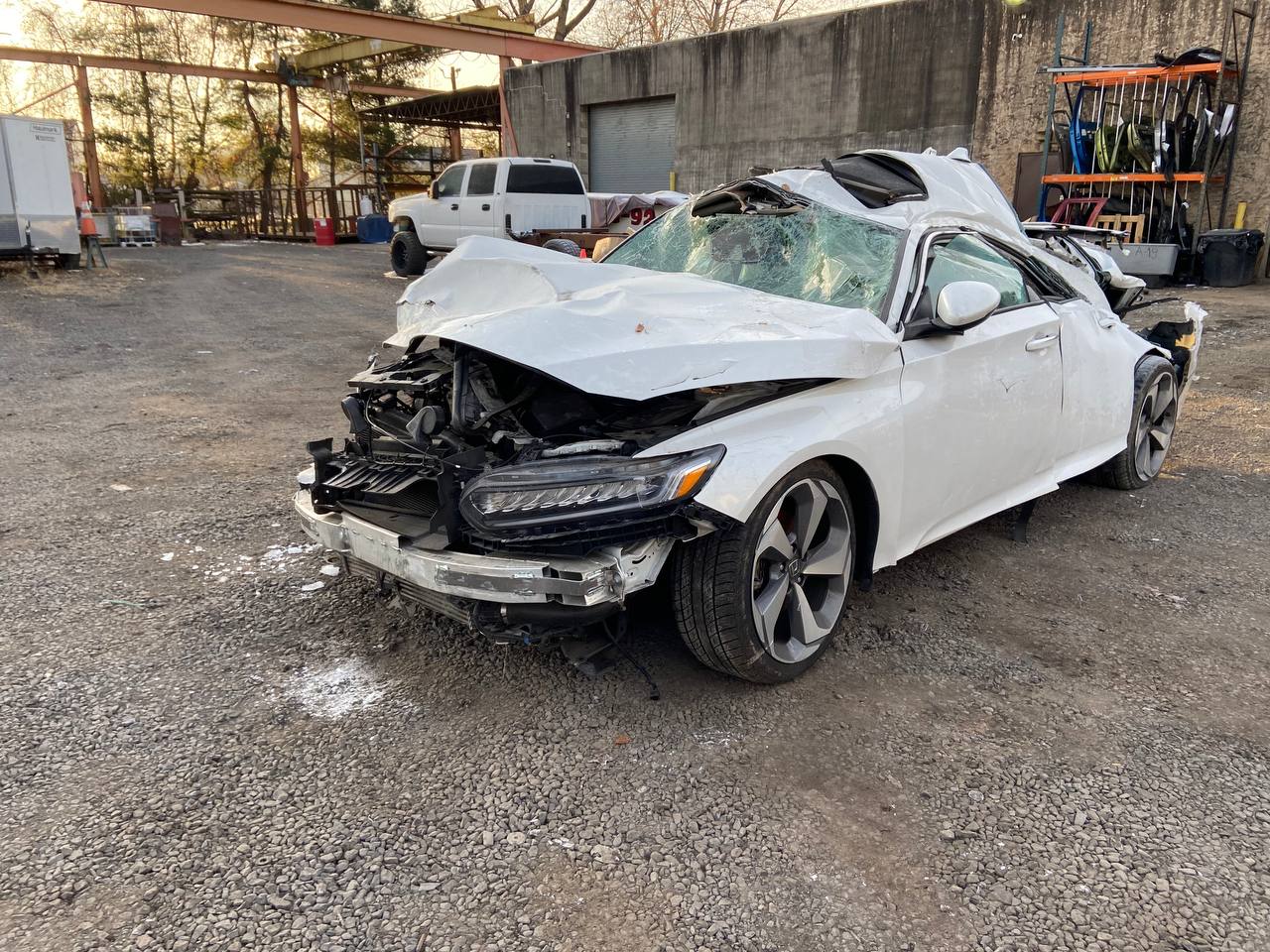 Donor vehicle 2018 Honda Accord Touring White - Alshned Auto Parts