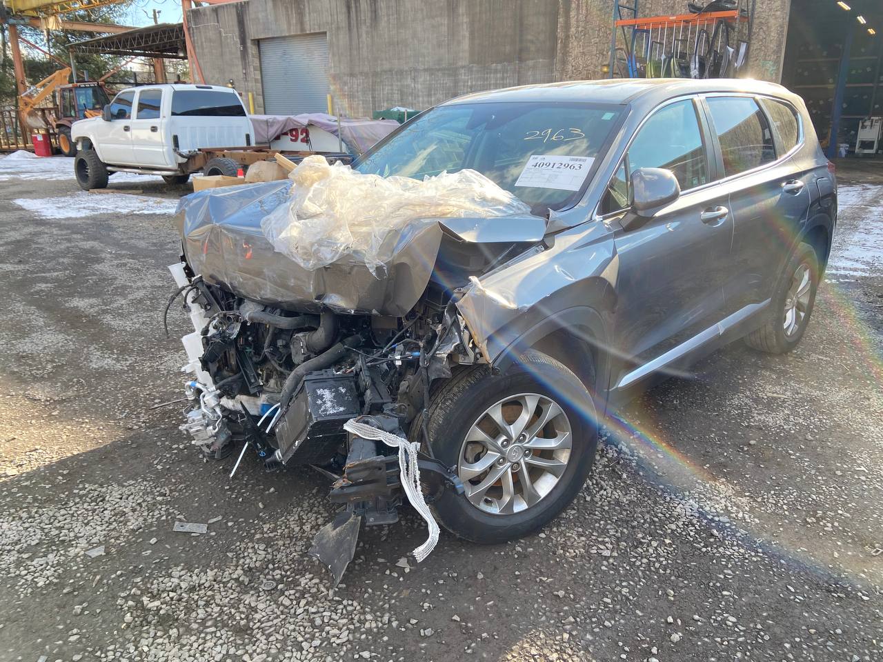 Donor vehicle 2019 Hyundai Santa Fe Se Gray - Alshned Auto Parts