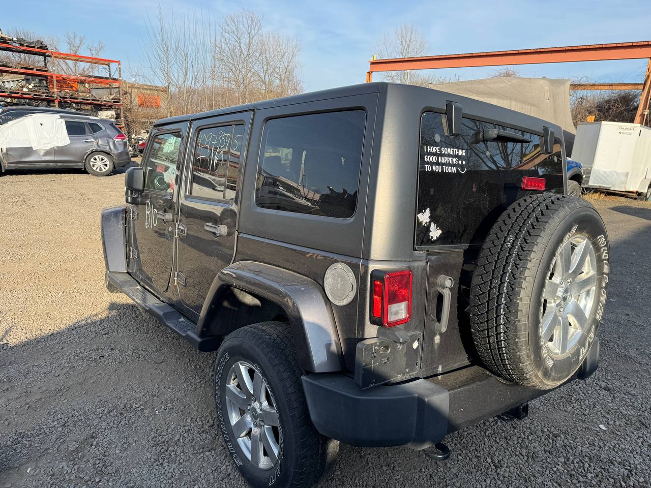 Donor vehicle 2017 Jeep Wrangler Unlimited Sahara Gray - Alshned Auto Parts