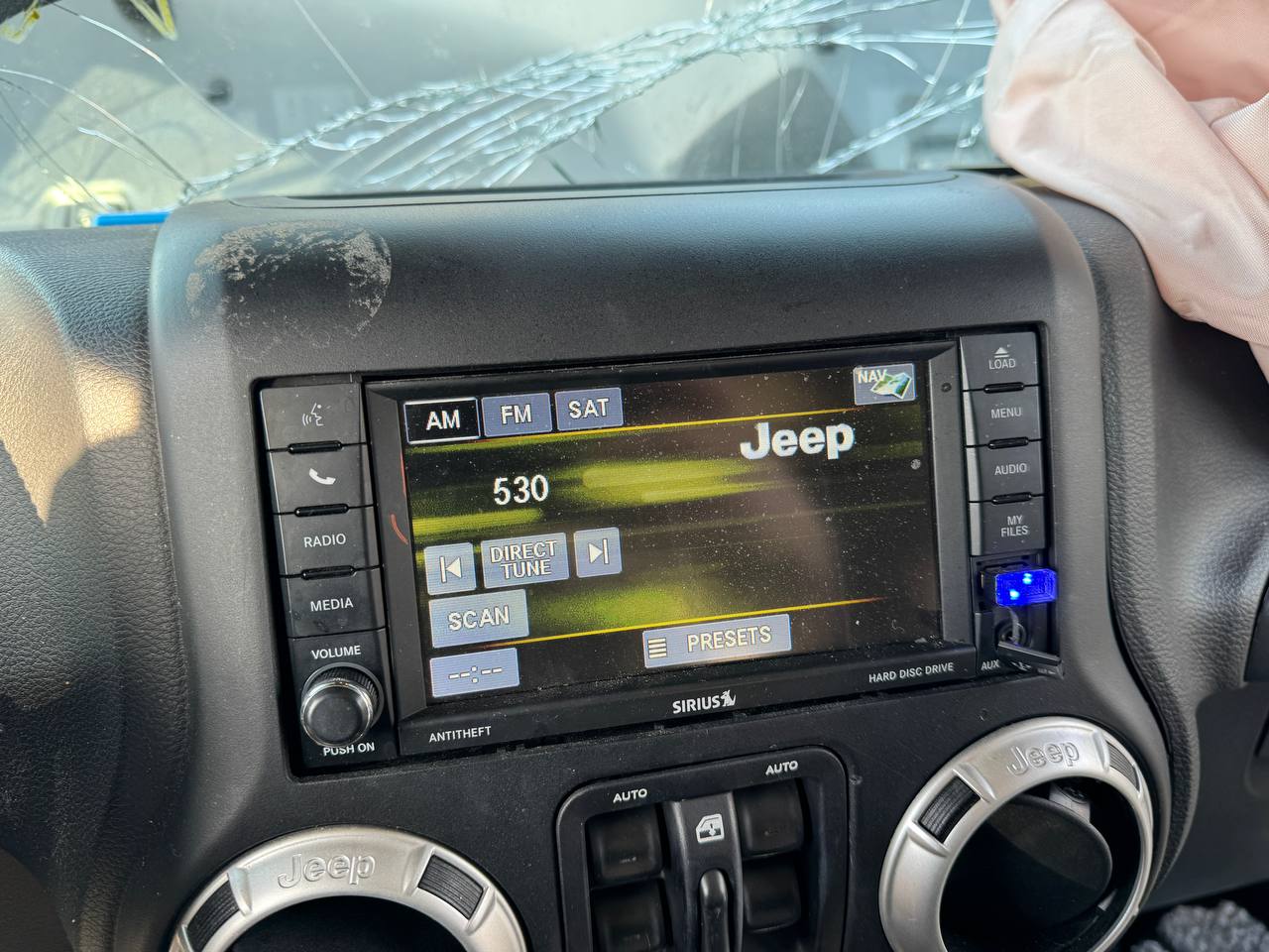 Donor vehicle 2017 Jeep Wrangler Unlimited Sahara Gray - Alshned Auto Parts