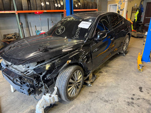 Donor vehicle 2018 Infiniti Q50 3.0T Luxe Black