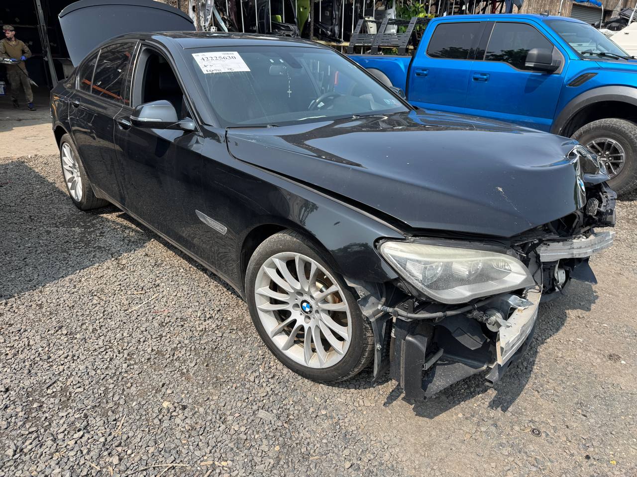 Donor vehicle 2014 BMW 750I xDrive Black - Alshned Auto Parts