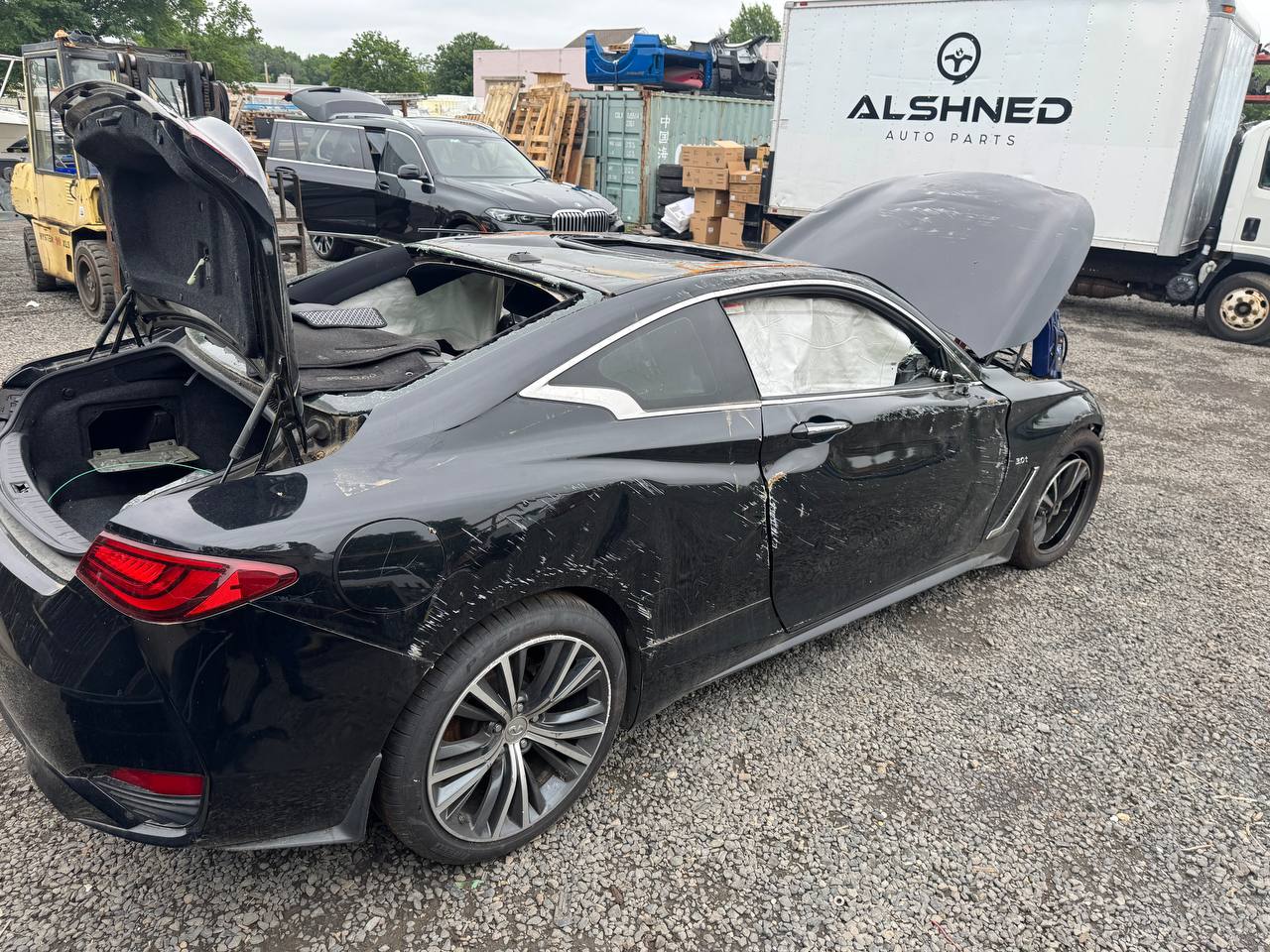Donor vehicle 2018 Infiniti Q60 3.0T Luxe Black - Alshned Auto Parts