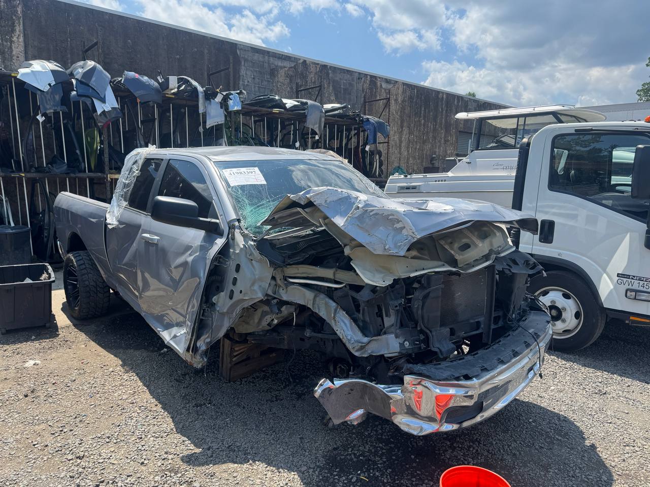 Donor vehicle 2019 Ram 1500 Classic Silver - Alshned Auto Parts