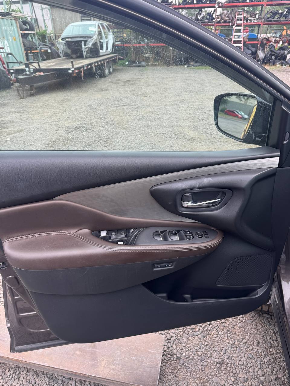 Donor vehicle 2016 Nissan Murano Platinum Brown - Alshned Auto Parts