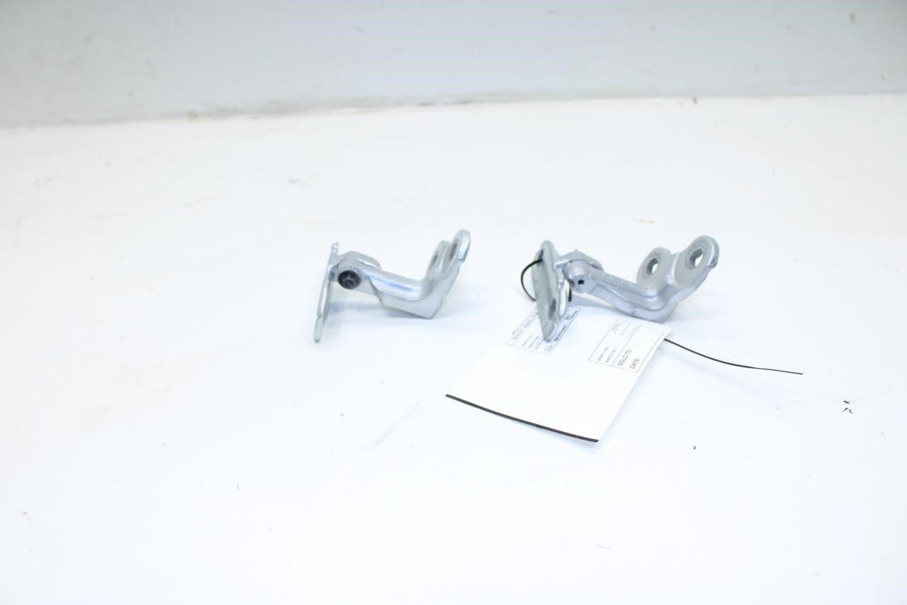 17-20 Jaguar XE R-Dynamic S Front RH Side Door Hinge Upper and Lower T4A2512 OEM - Alshned Auto Parts