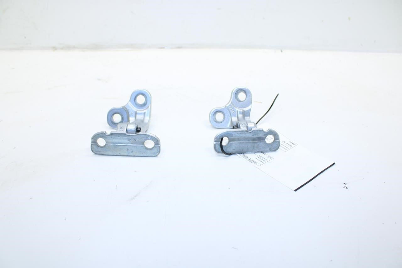 17-20 Jaguar XE R-Dynamic S Front RH Side Door Hinge Upper and Lower T4A2512 OEM - Alshned Auto Parts