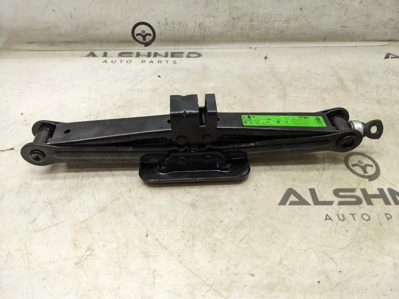 2013-2018 Hyundai Santa Fe Lift Jack 09110-2W000 OEM - Alshned Auto Parts