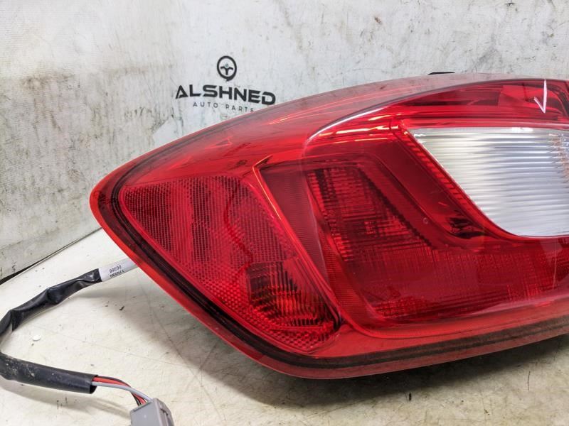 2017-2019 Chevrolet Cruze Rear Left Driver Side Tail Light Lamp 84226228 OEM - Alshned Auto Parts