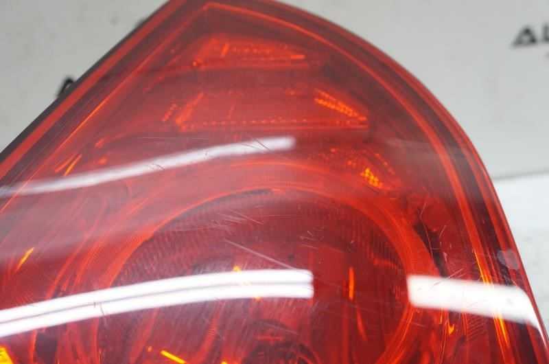 2010 Chevrolet Malibu Passenger Right Rear Upper Tail Light 20914364 OEM - Alshned Auto Parts