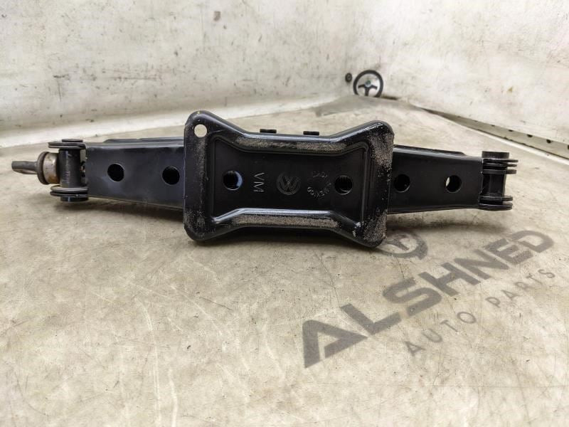 2012-2022 Volkswagen Passat Lift Jack 5C0011031B OEM - Alshned Auto Parts