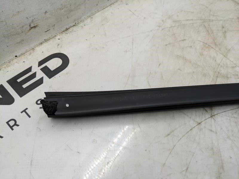 2011-2013 Kia Soul+ RR RH Door Window Inner Belt Weatherstrip 83241-2K001WK OEM - Alshned Auto Parts