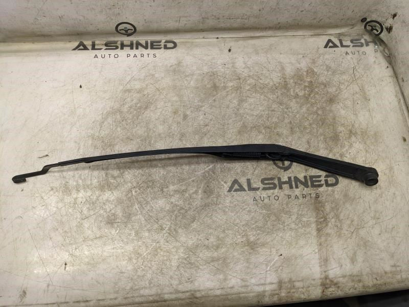 2017-2020 Hyundai Elantra Front Right Windshield Wiper Arm 98321-F2000 OEM - Alshned Auto Parts