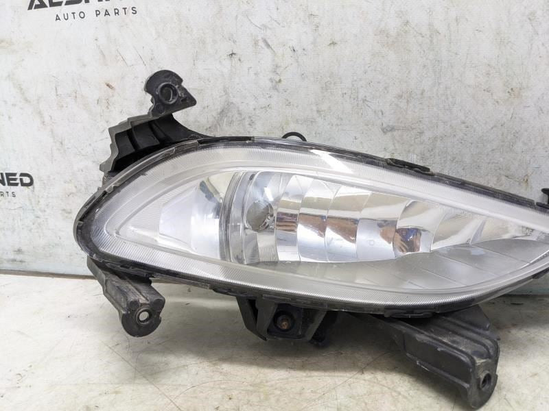 2011-2013 Hyundai Sonata Right Passenger Front Fog Light Lamp 92202-3Q000 OEM - Alshned Auto Parts