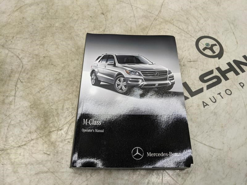 2015 Mercedes-Benz M-Class Operators Manual Set with Case 1665843801 OEM - Alshned Auto Parts