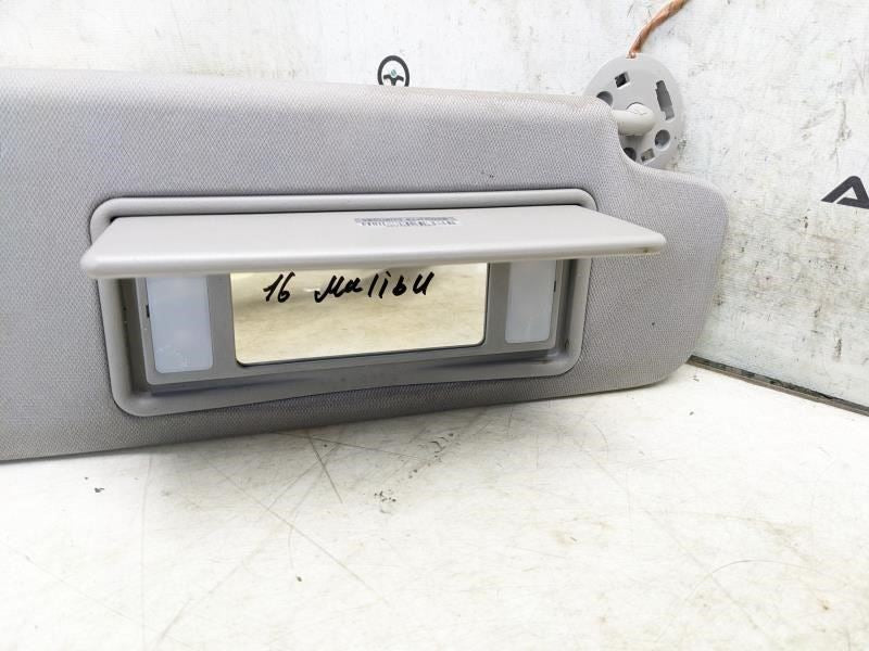 17-18 Chevrolet Malibu FR RH Sun Visor w/ Illuminated Mirror 23229115 OEM *ReaD* - Alshned Auto Parts