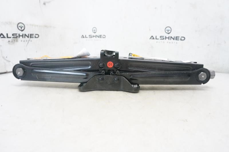 2015 Chevrolet Trax Lift Jack 13581403 OEM - Alshned Auto Parts