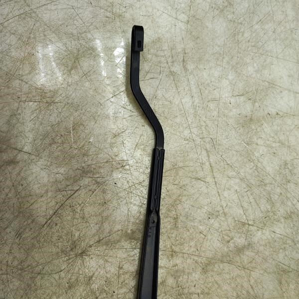 2019-2023 Cadillac XT4 Front Right Windshield Wiper Arm 84273579 OEM - Alshned Auto Parts