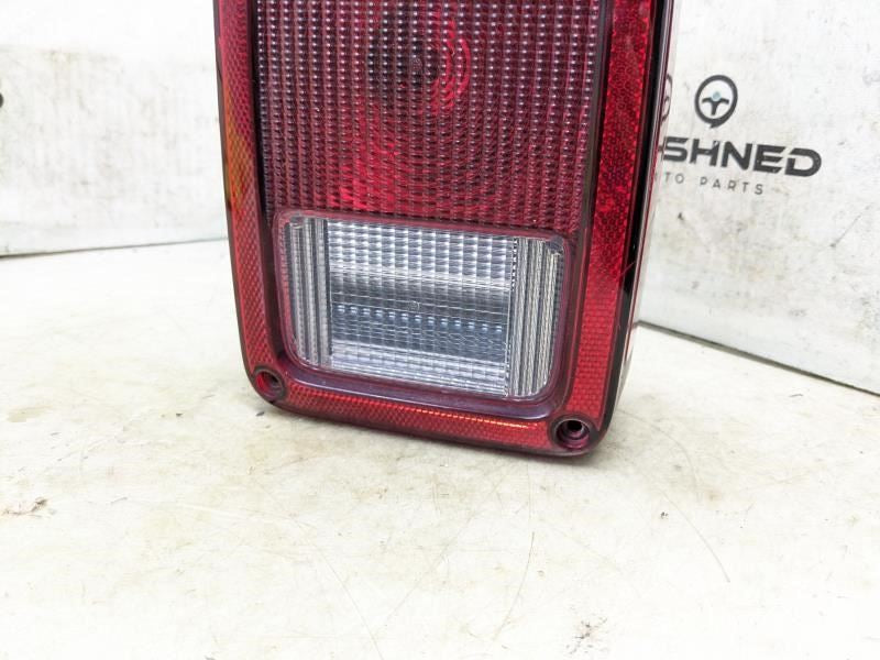 2007-2018 Jeep Wrangler Rear Right Passenger Tail Stop Turn Lamp 55077890AH OEM - Alshned Auto Parts