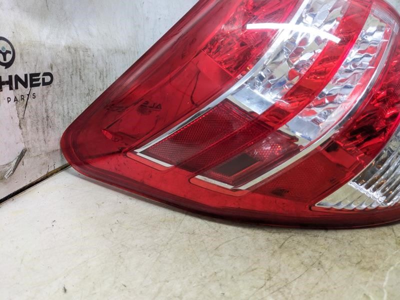 2009-2012 Toyota RAV4 Rear Left Driver Side Tail Light Lamp 81560-0R010 OEM - Alshned Auto Parts