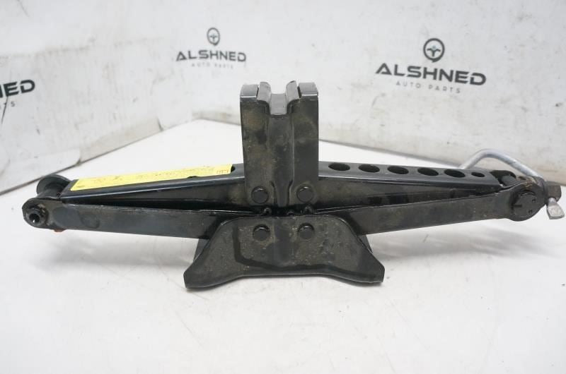 2012-2019 Range Rover Evoque Scissor Lift Jack 6G92-17080-DC OEM - Alshned Auto Parts