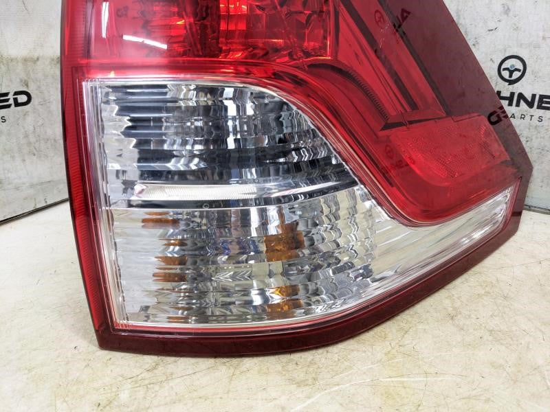 2012-2014 Honda CR-V Rear Right Side Lower Tail Light Lamp 33500-T0A-A01 OEM - Alshned Auto Parts