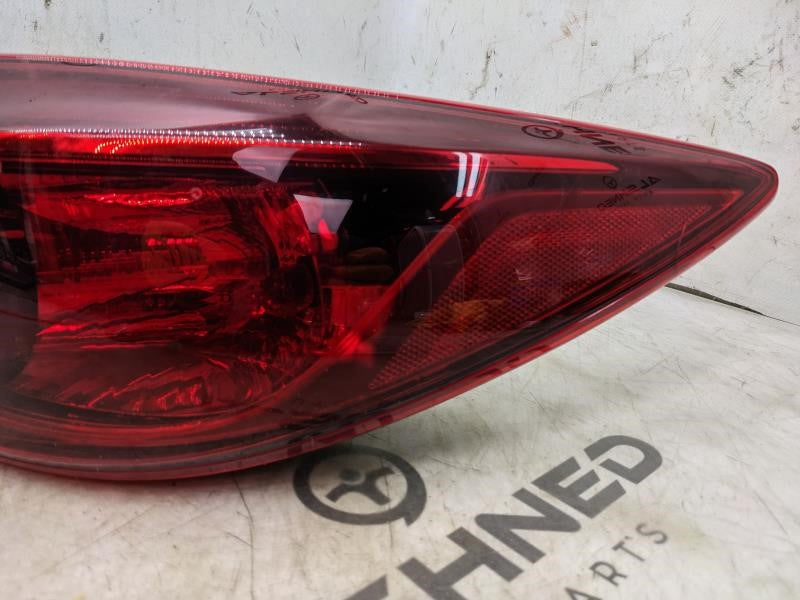 2014-16 Mazda 3 Rear Right Passenger Led Tail Light Lamp 220-41983 OEM *ReaD* - Alshned Auto Parts