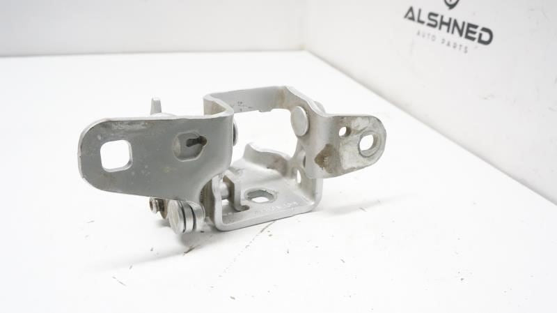 2015 Dodge RAM 1500  Crew Cab Rear Right Lower Door Hinge 68058532AC OEM - Alshned Auto Parts